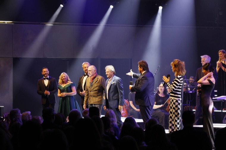 Alain Boublil and Claude-Michel Schönberg with the company, Hamer Hall · Melbourne · 2022